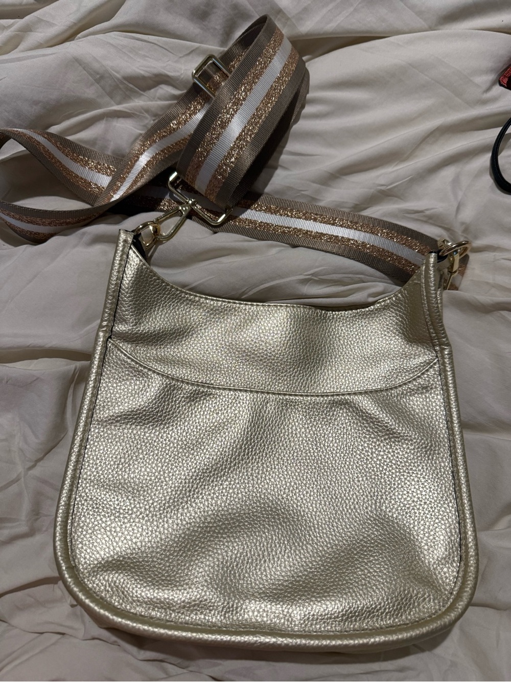 NWOT Metallic Gold Crossbody Bag w/ Rose Gold Glitter Guitar Strap
